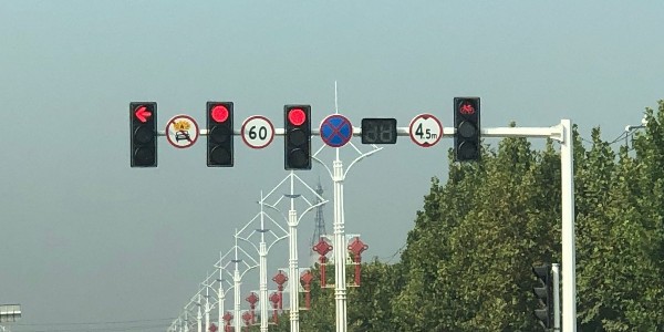 您知道有哪些因素會影響監(jiān)控立桿的價格嗎？